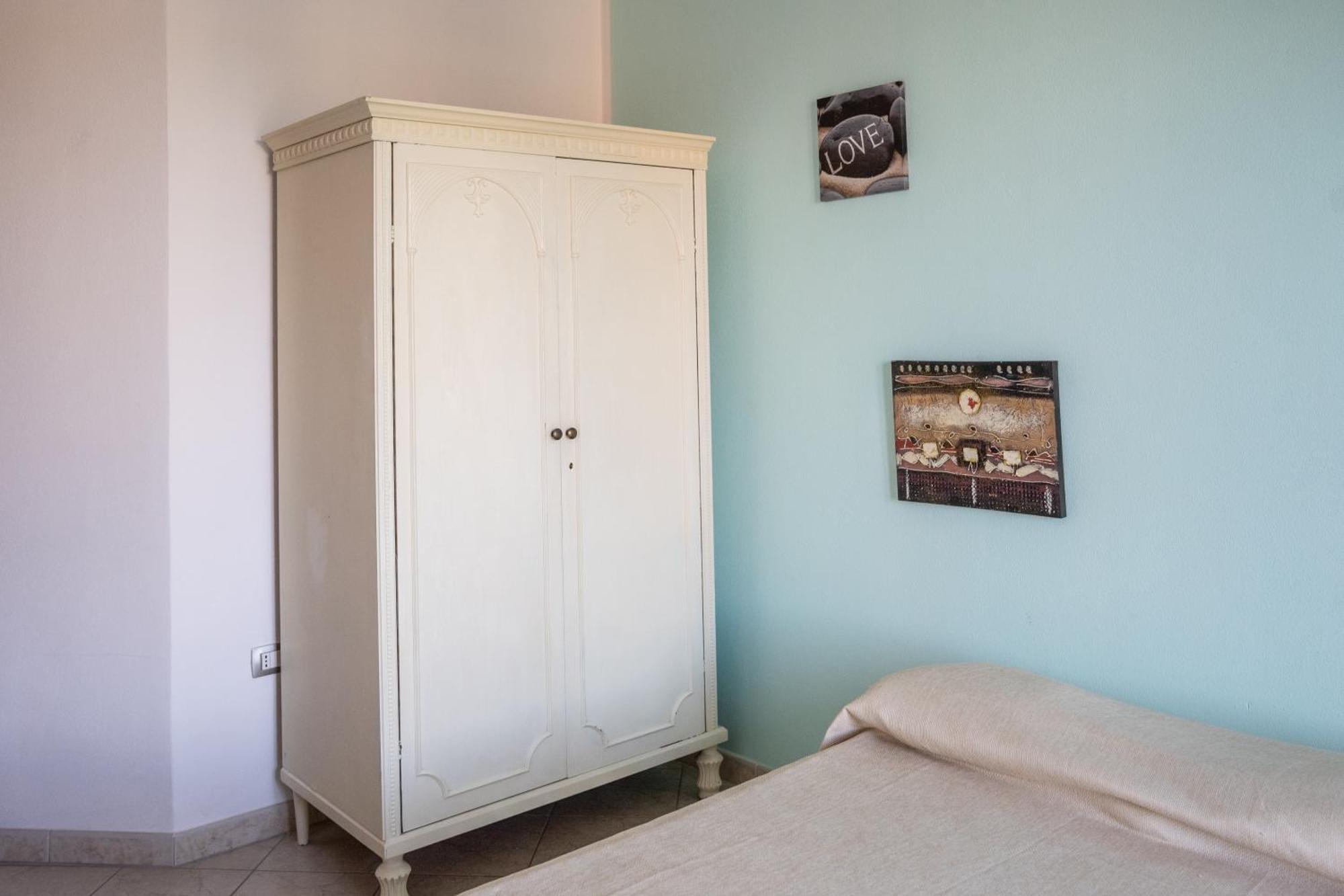 Casa Graziosa Apartment Nurachi Bagian luar foto