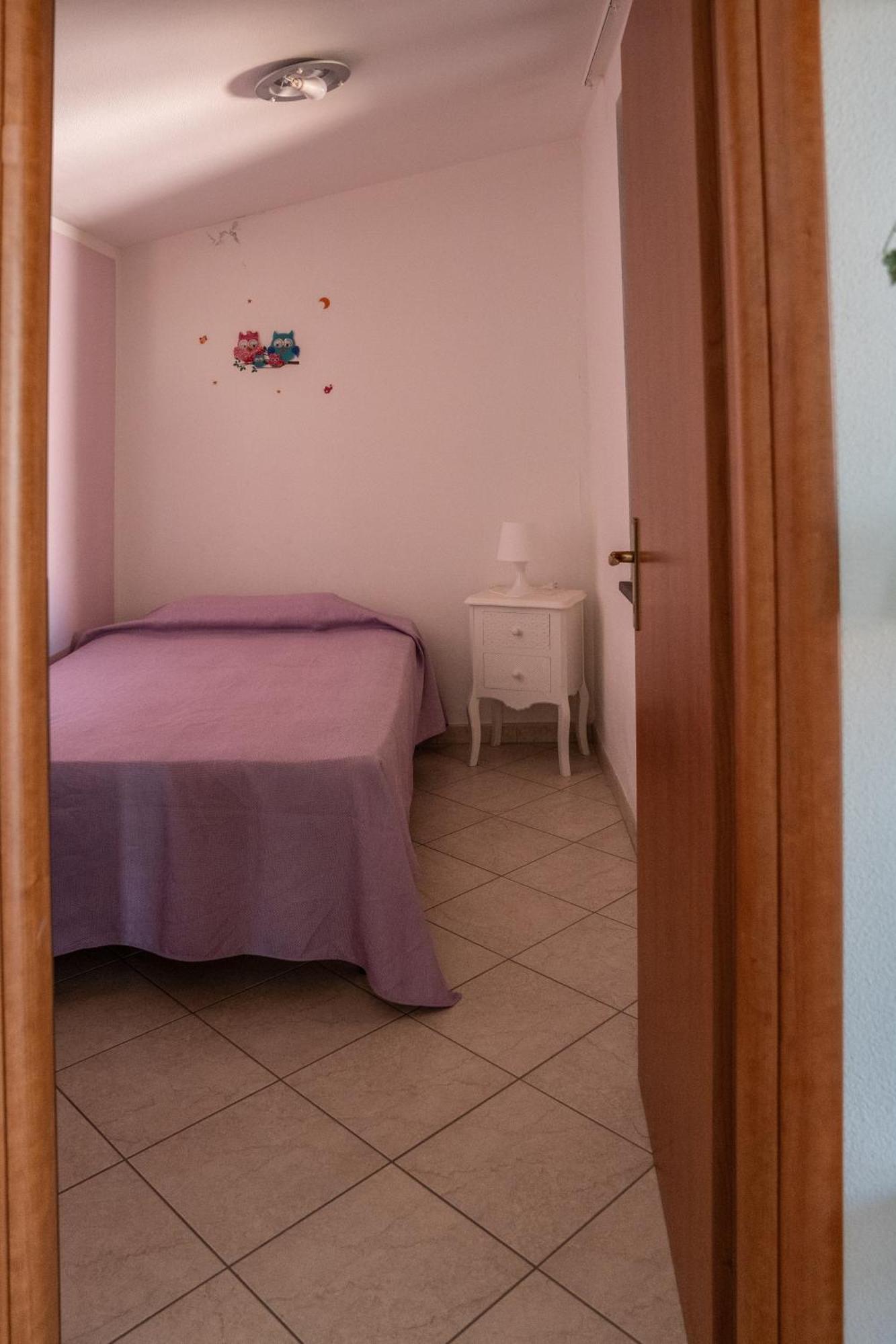 Casa Graziosa Apartment Nurachi Bagian luar foto