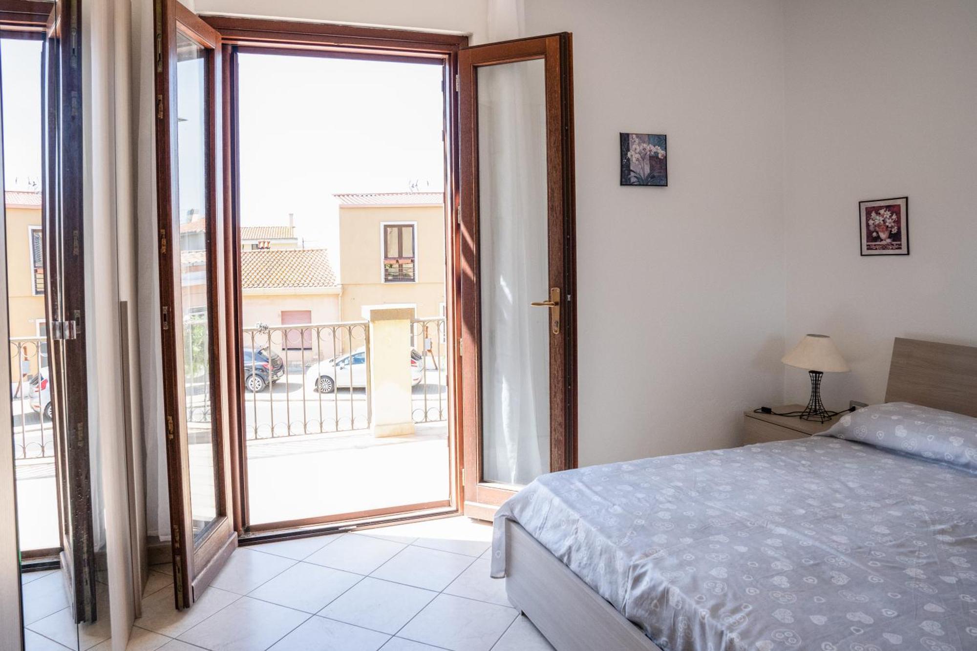 Casa Graziosa Apartment Nurachi Bagian luar foto